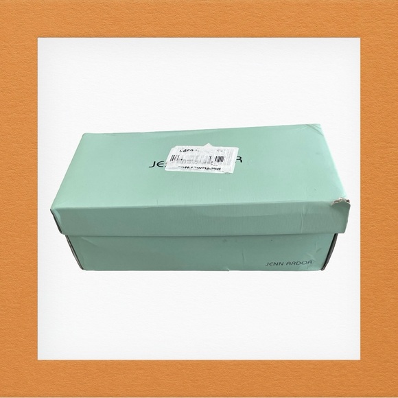 Jenn Ardor Women’s Slip On Sneakers - Size 10 - Picture 5 of 6